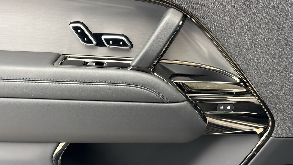 Land Rover Range Rover Sport Urban Image 19