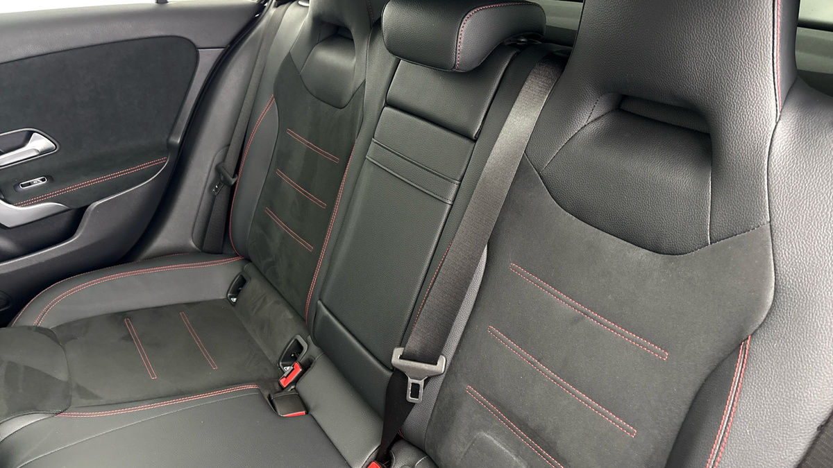 Mercedes-Benz A Class Image 8