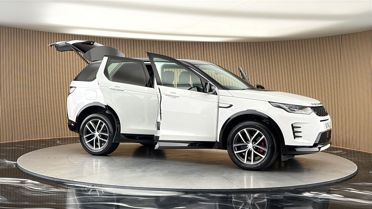 More views of Land Rover Discovery Sport