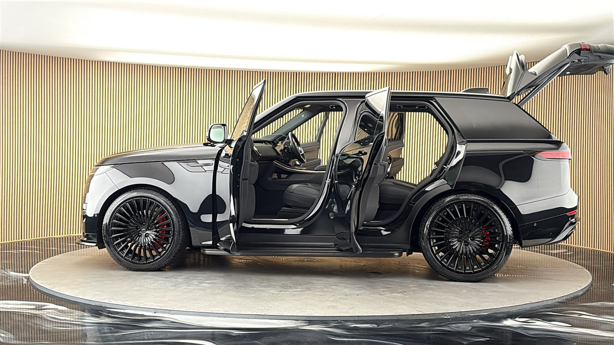 More views of Land Rover Range Rover Sport