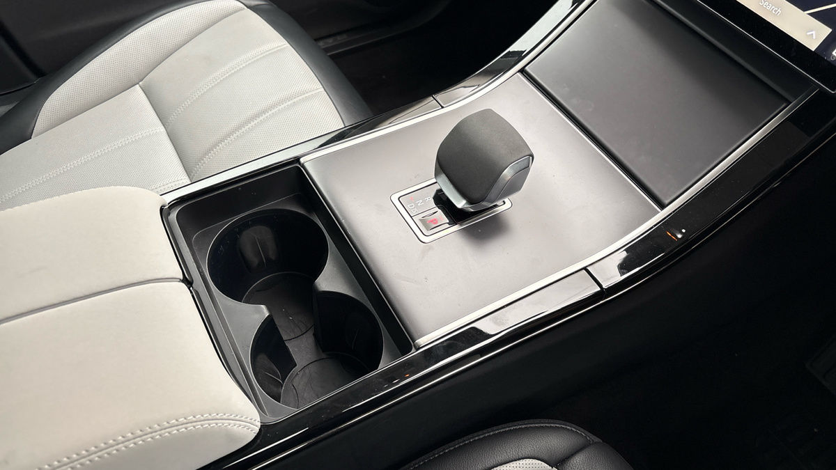 Land Rover Range Rover Evoque Image 18