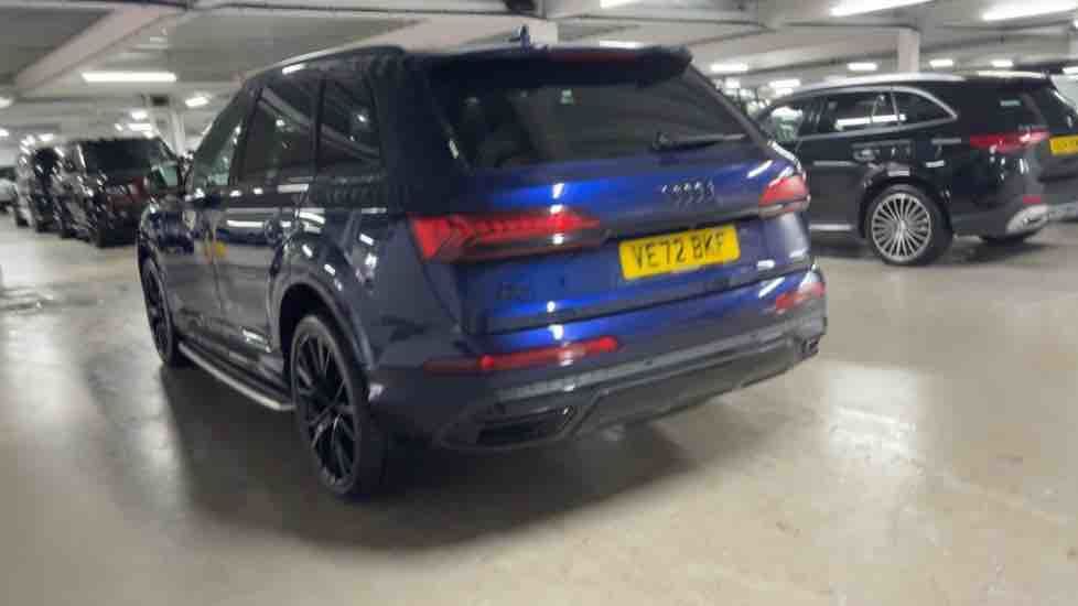 More views of Audi Q7