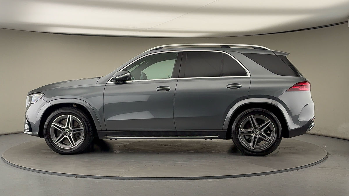 More views of Mercedes-Benz GLE