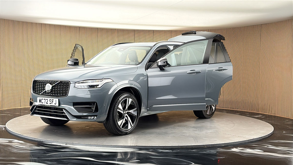 More views of Volvo XC90