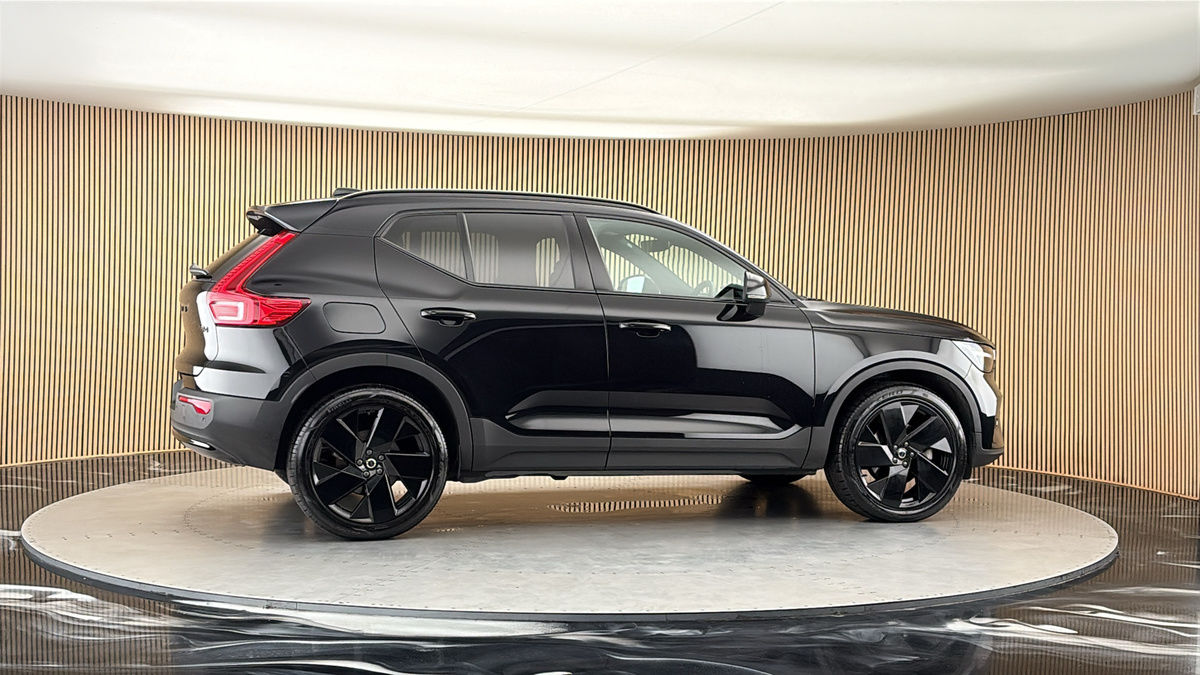 More views of Volvo XC40
