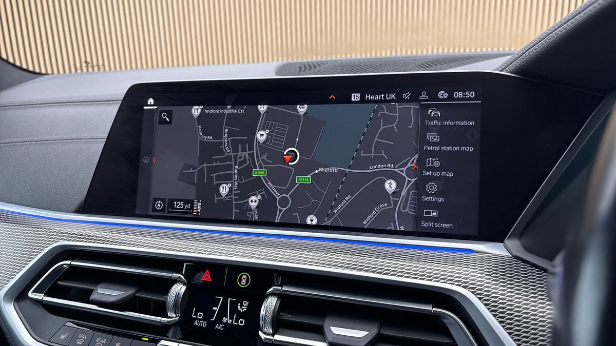 BMW X5 Image 17