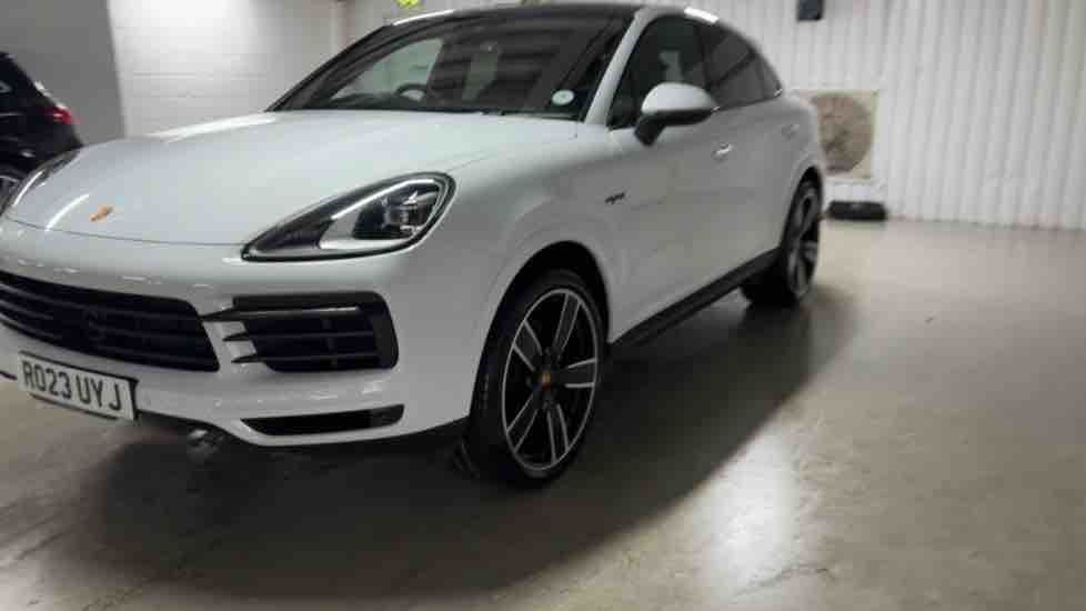 More views of Porsche Cayenne
