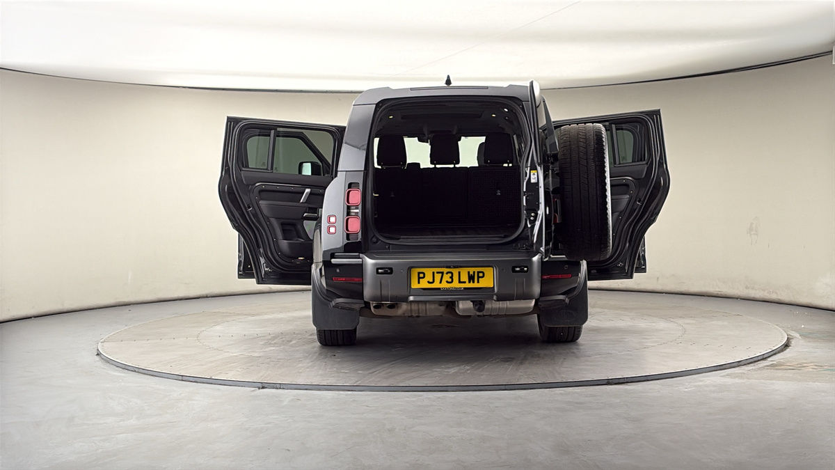 More views of Land Rover Defender 130