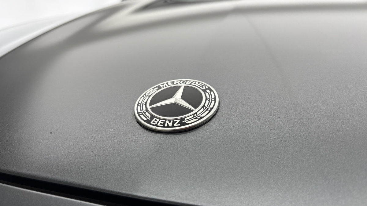 Mercedes-Benz E Class Image 24