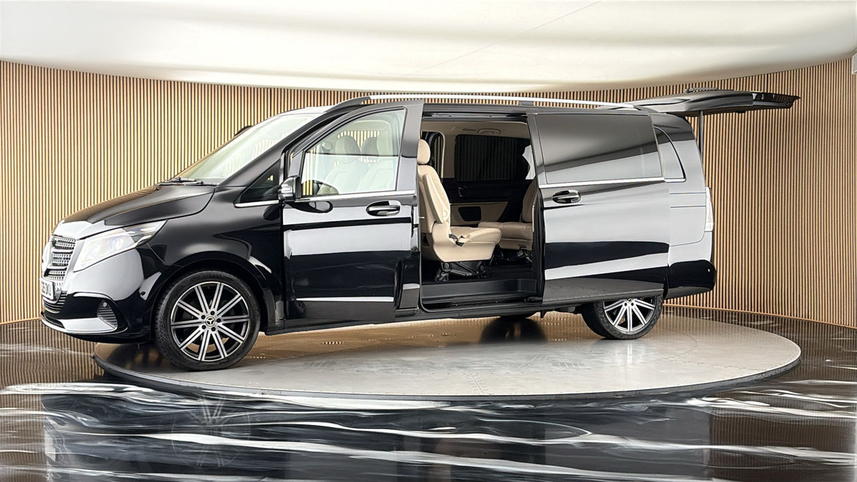 More views of Mercedes-Benz V Class