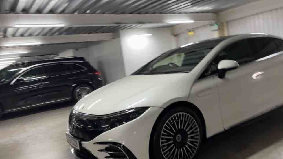 More views of Mercedes-Benz EQS