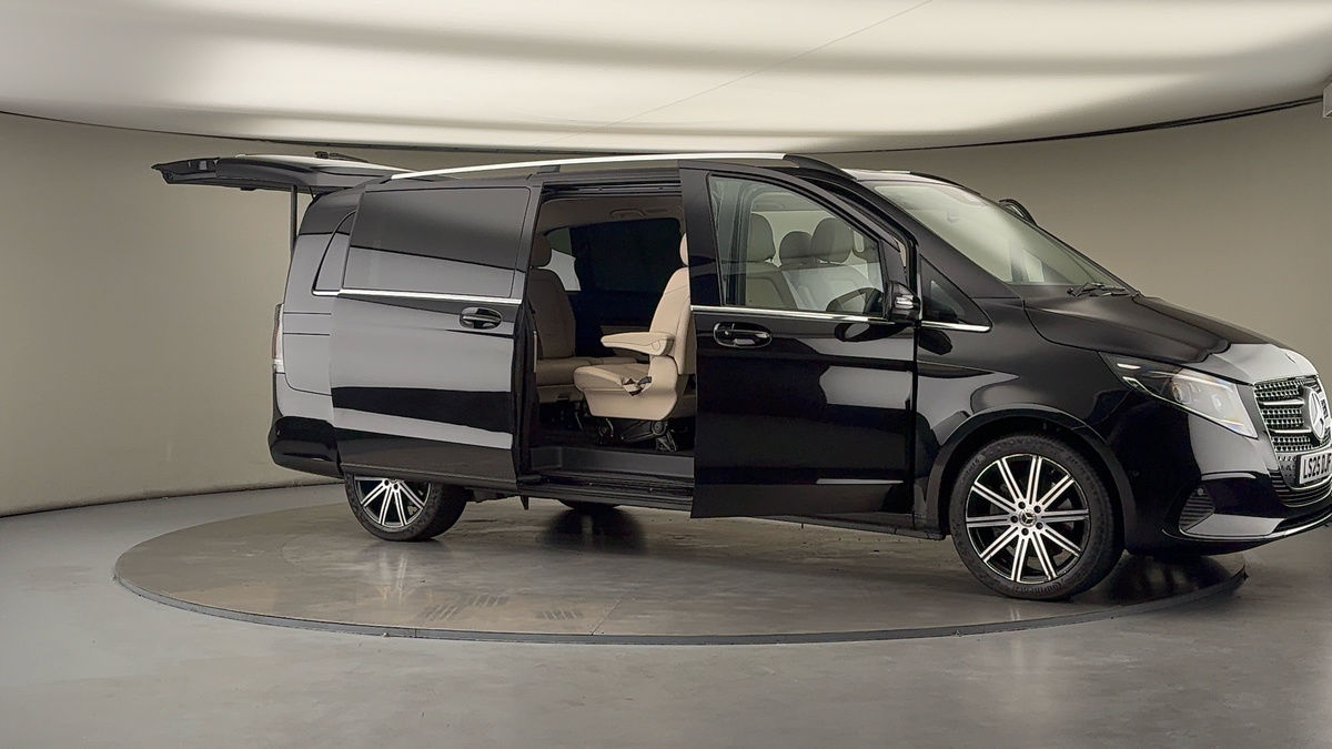 More views of Mercedes-Benz V Class