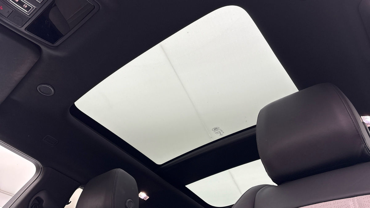 Land Rover Range Rover Evoque Image 6