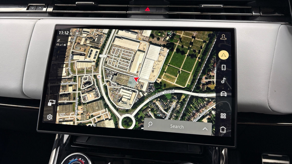 Land Rover Range Rover Sport Image 17