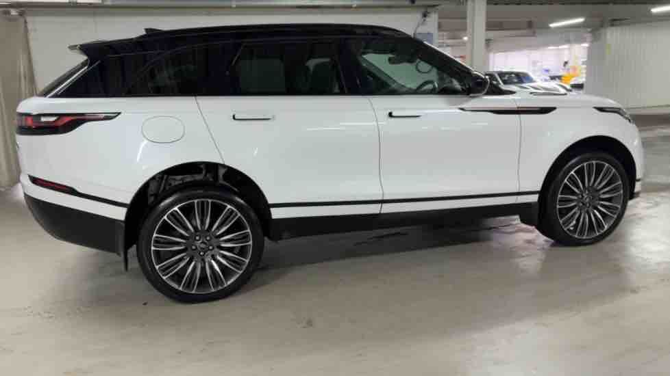 More views of Land Rover Range Rover Velar