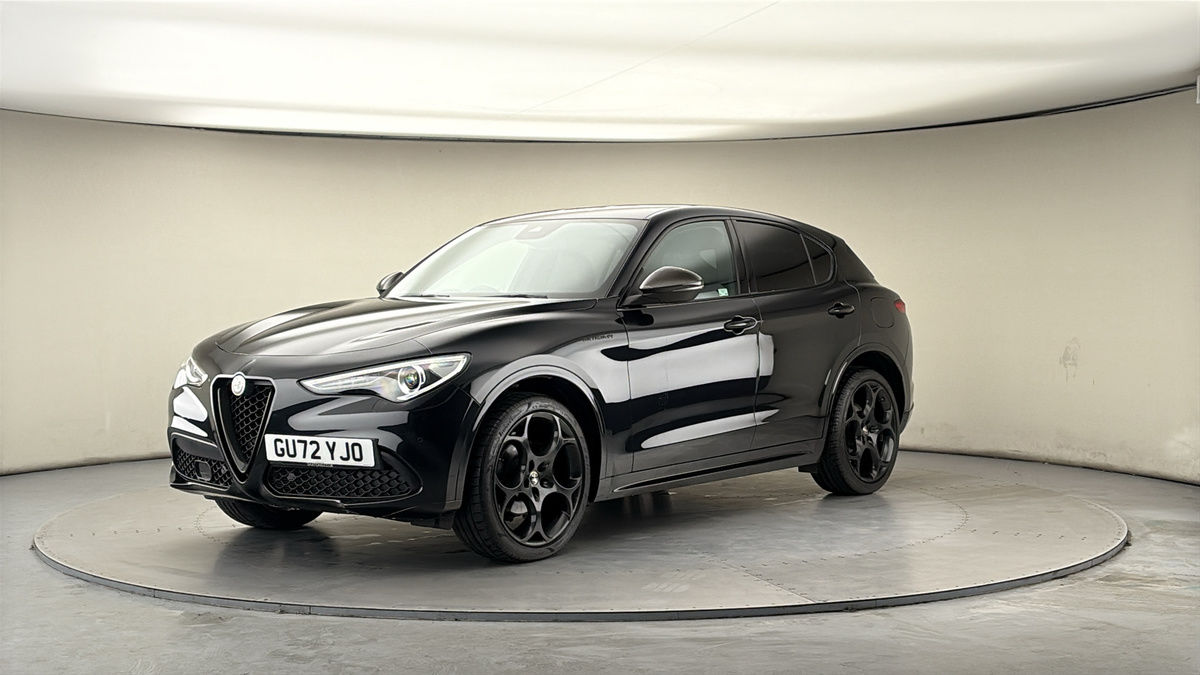 Alfa Romeo Stelvio Image 20