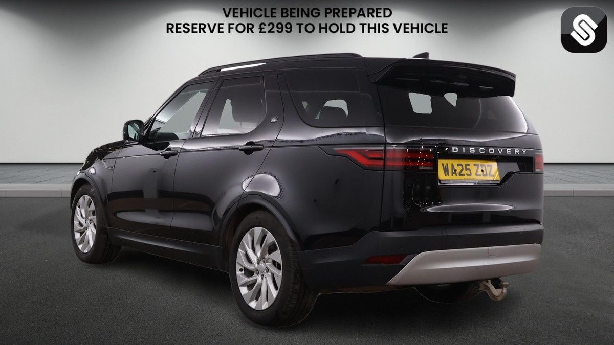Land Rover Discovery Image 3