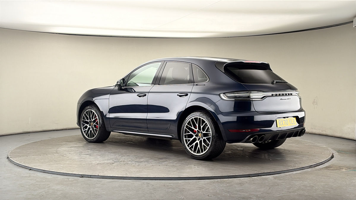 More views of Porsche Macan