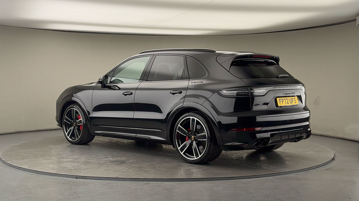 More views of Porsche Cayenne