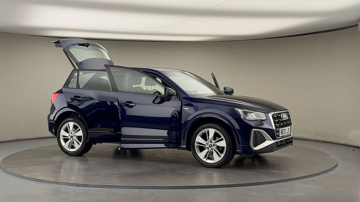 More views of Audi Q2