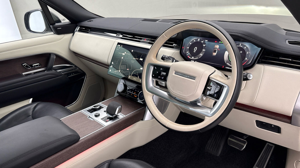 Land Rover Range Rover Image 5