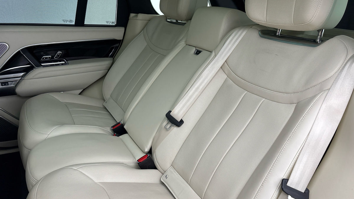 Land Rover Range Rover Image 8