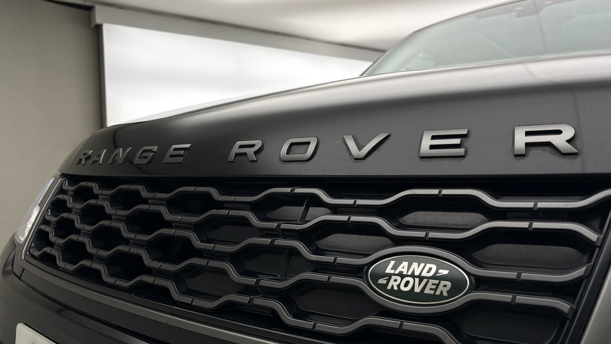 Land Rover Range Rover Sport Image 24