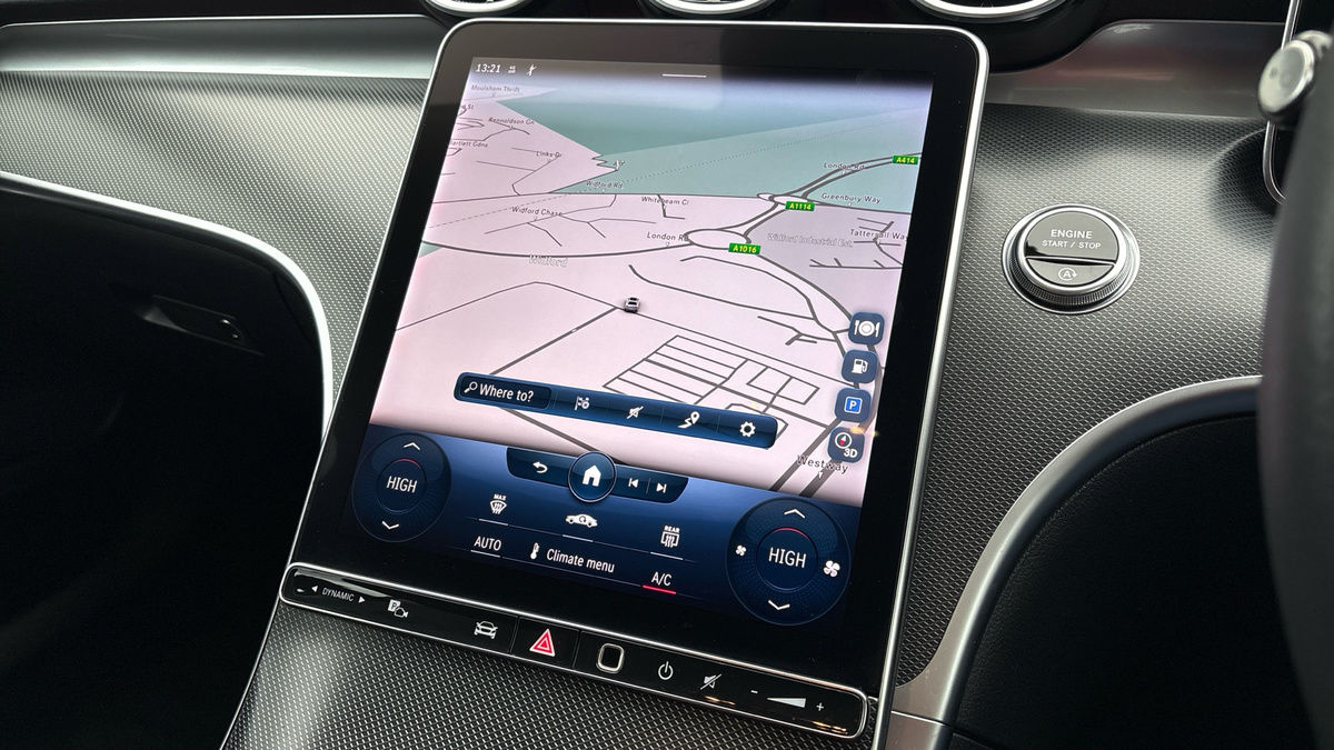 Mercedes-Benz C Class Image 17