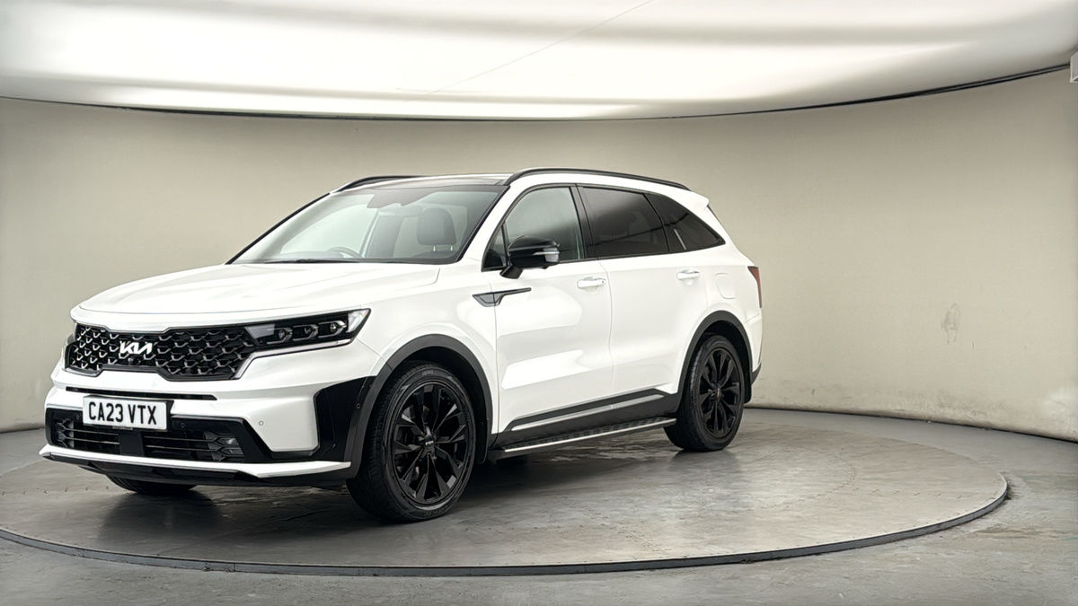 More views of Kia Sorento