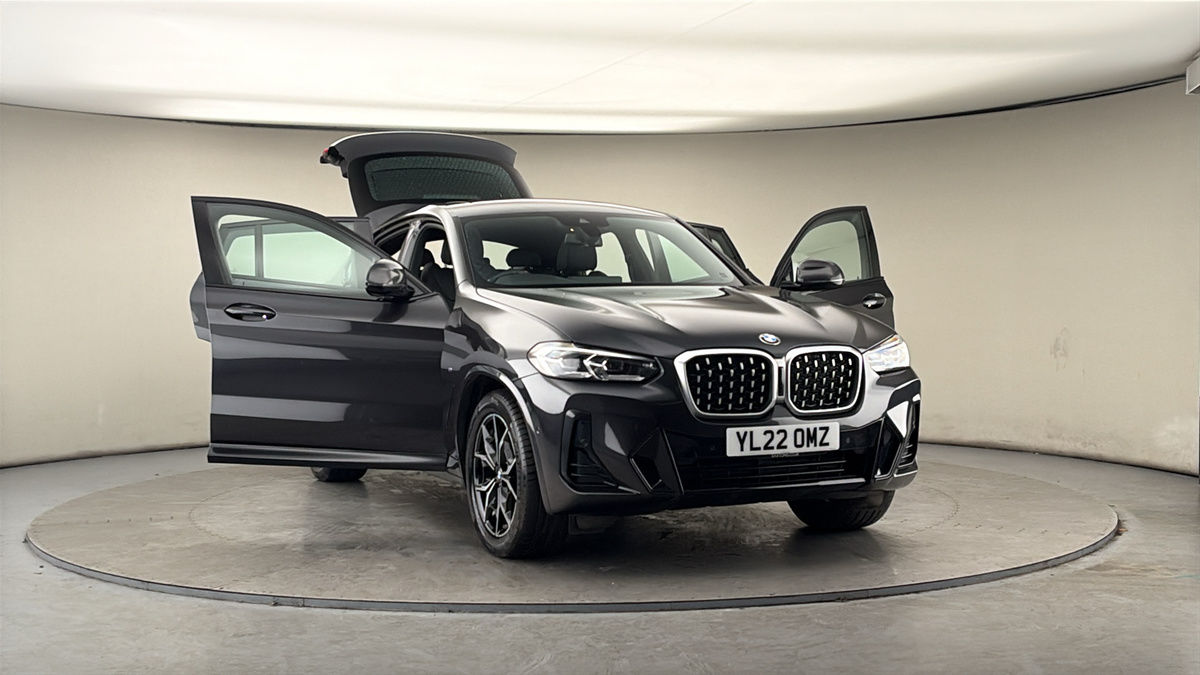 More views of BMW X4