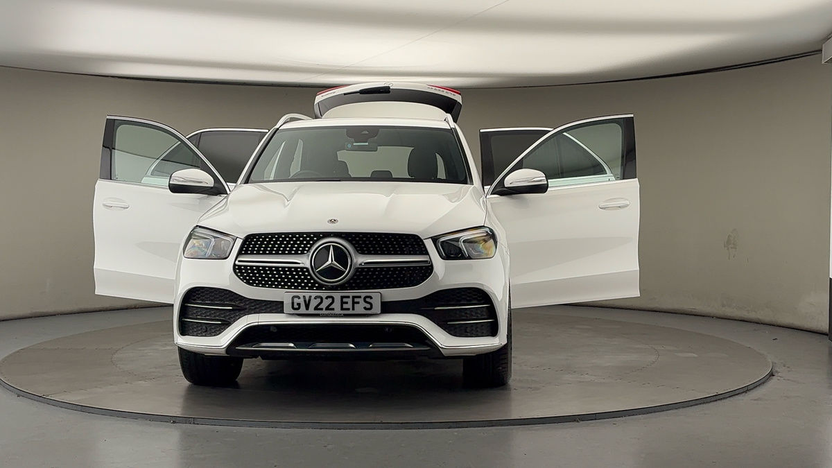 More views of Mercedes-Benz GLE