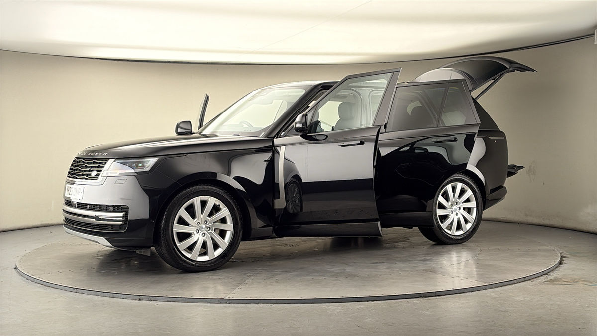 More views of Land Rover Range Rover