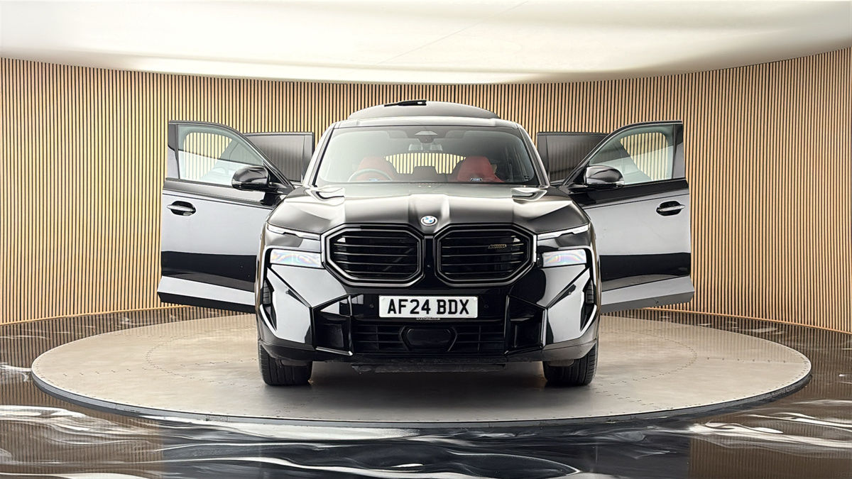More views of BMW XM