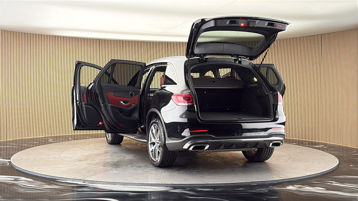 More views of Mercedes-Benz GLC
