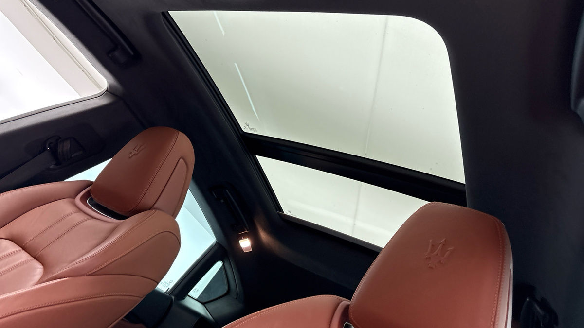 Maserati Levante Image 6