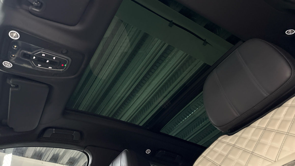 Bentley Bentayga Image 6