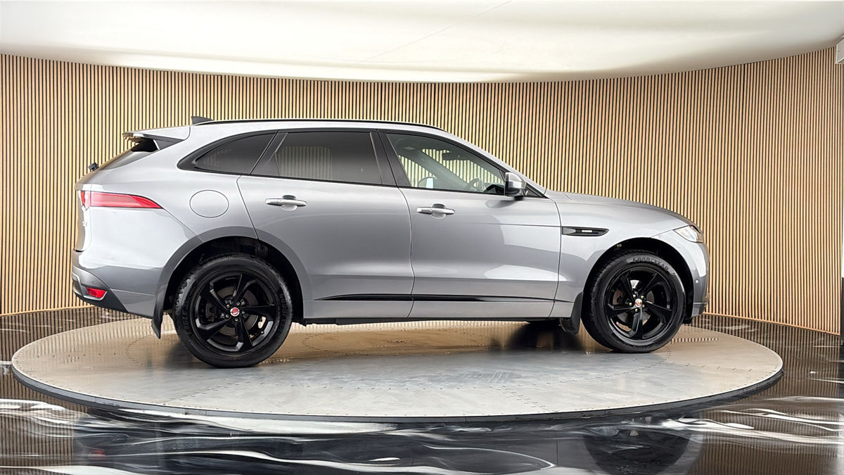 More views of Jaguar F-PACE