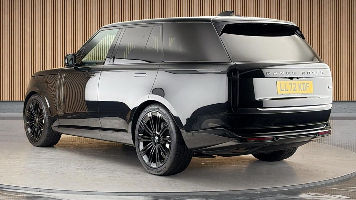 Land Rover Range Rover Image 2