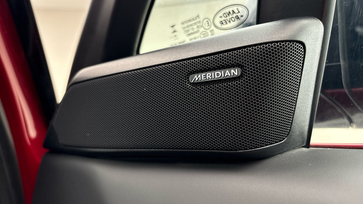 Land Rover Range Rover Sport Image 25