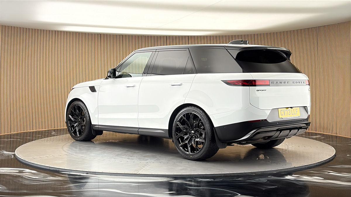 More views of Land Rover Range Rover Sport