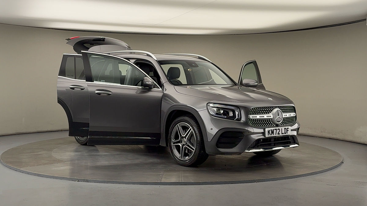 More views of Mercedes-Benz GLB