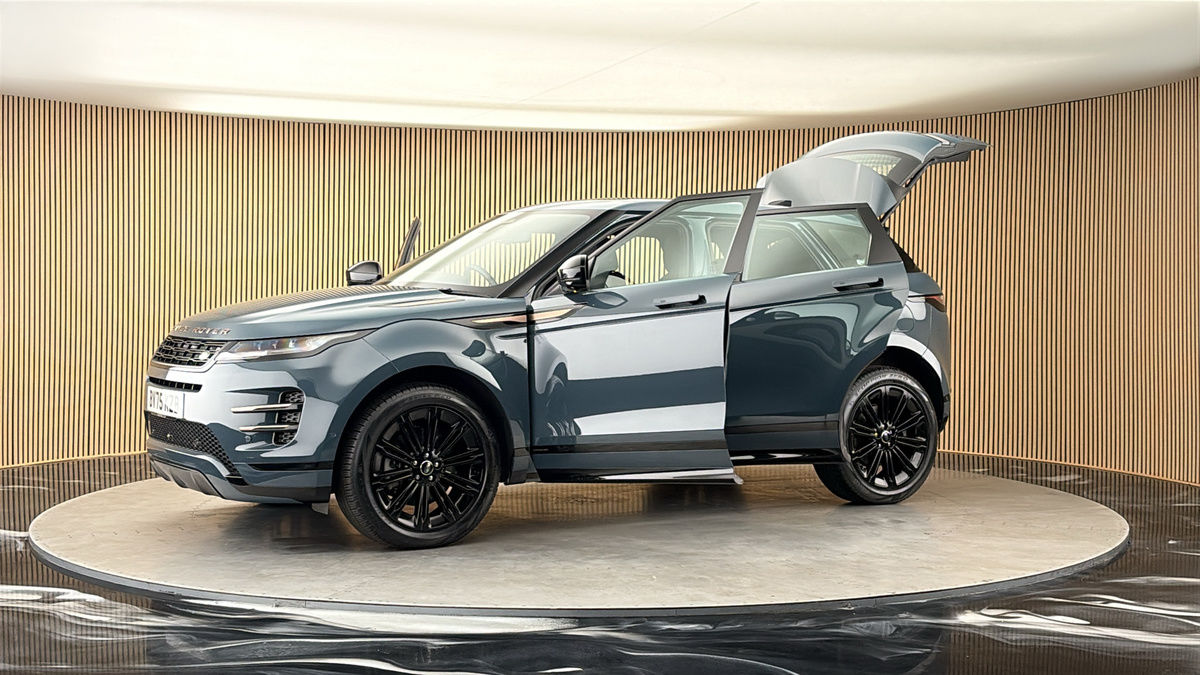 More views of Land Rover Range Rover Evoque