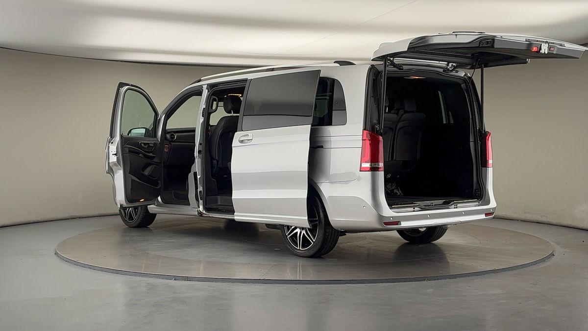 More views of Mercedes-Benz V Class