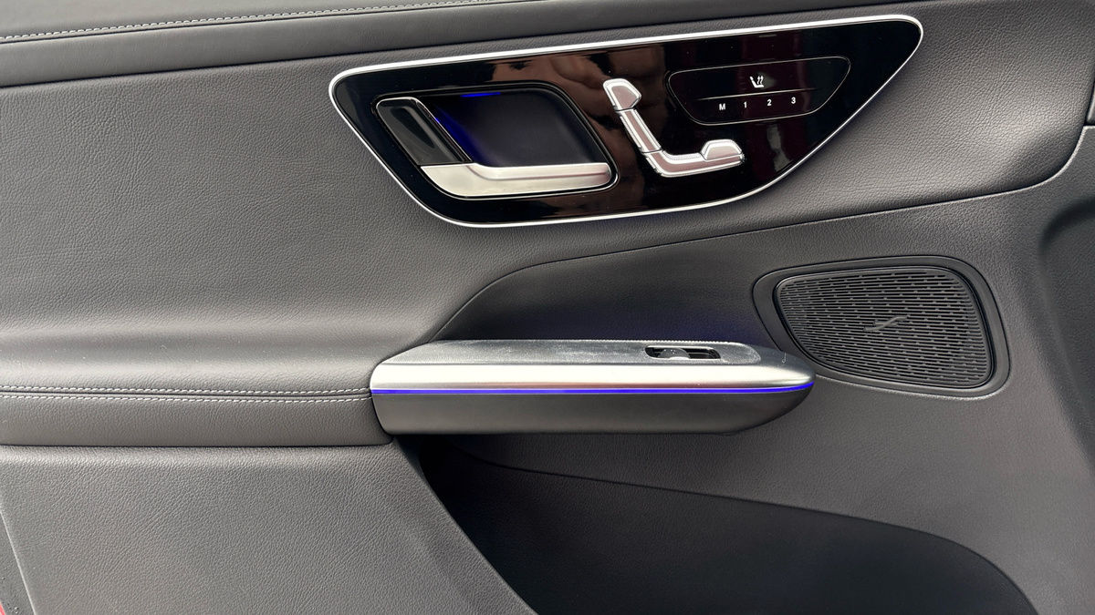 Mercedes-Benz GLC Image 19