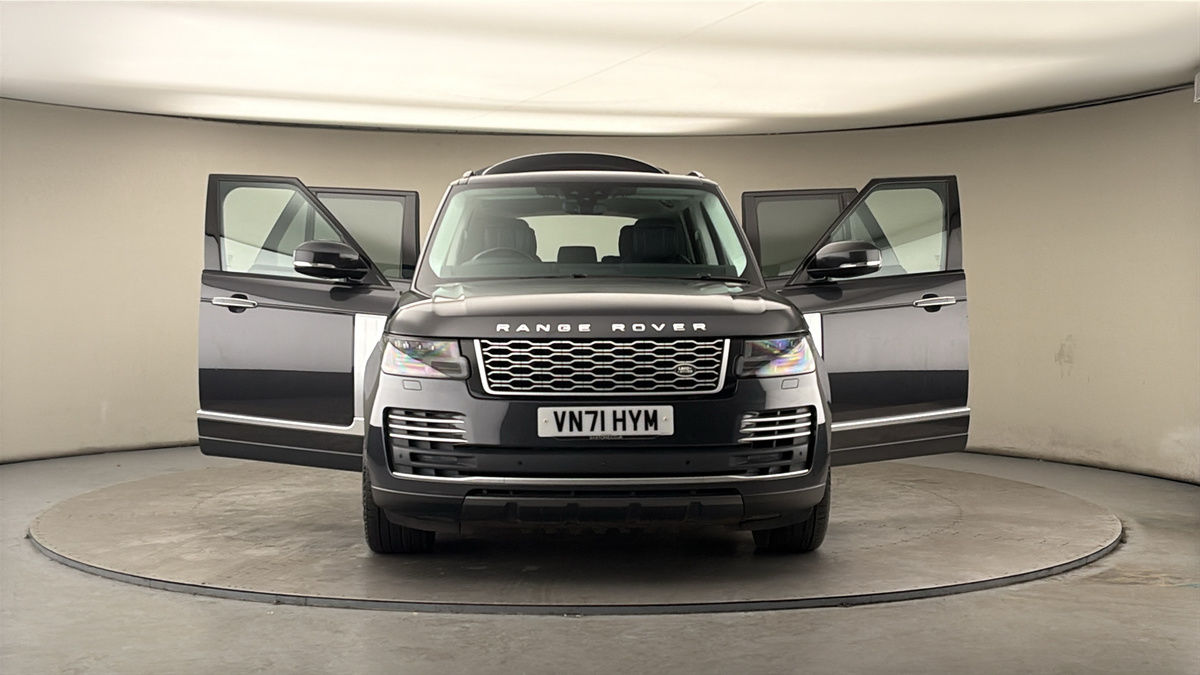 More views of Land Rover Range Rover