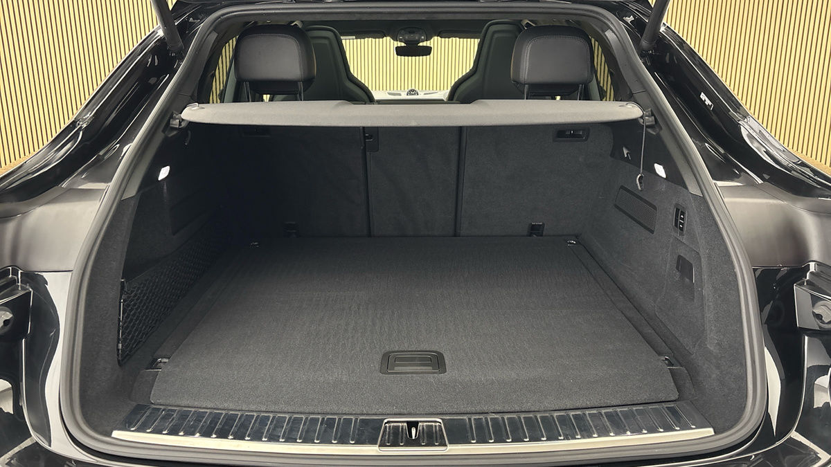 Porsche Cayenne Image 11