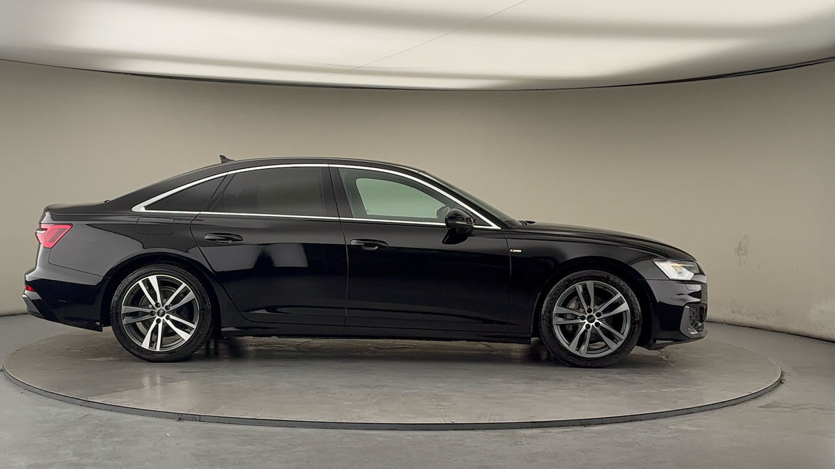 Audi A6 Saloon Image 16