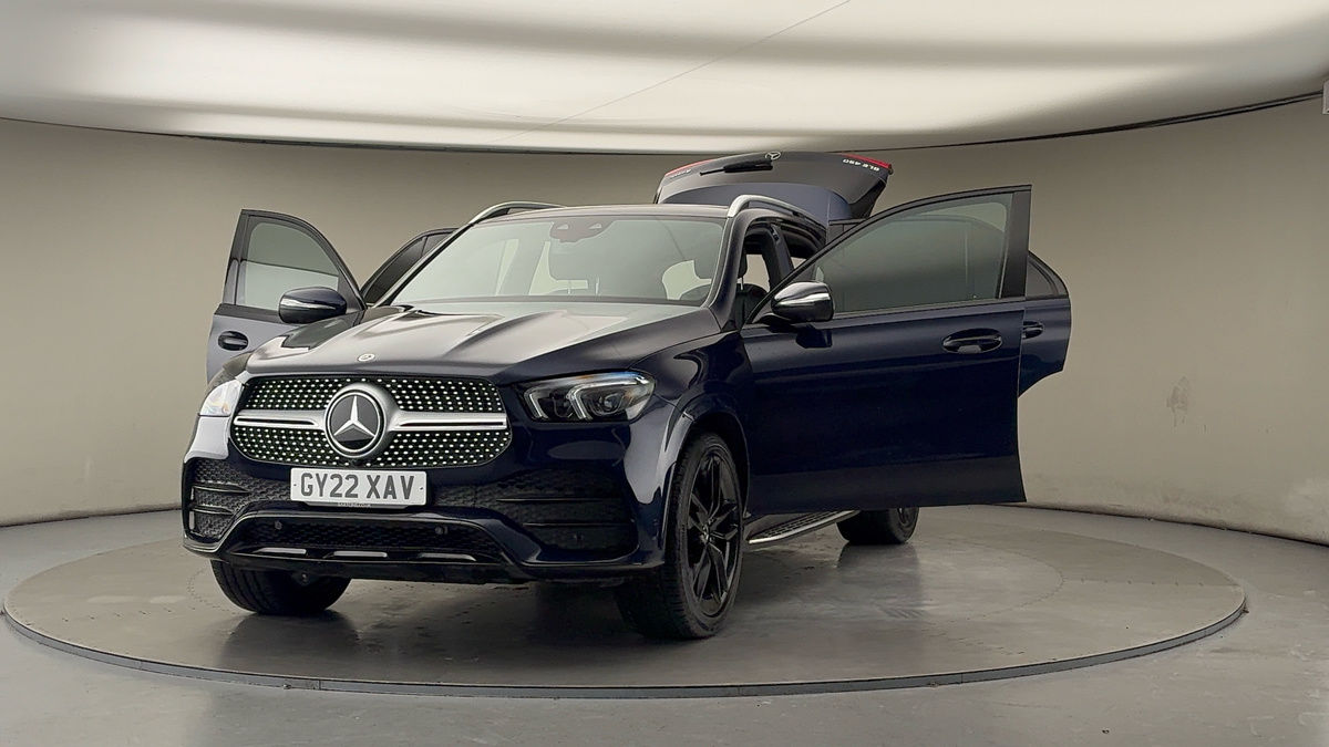 More views of Mercedes-Benz GLE