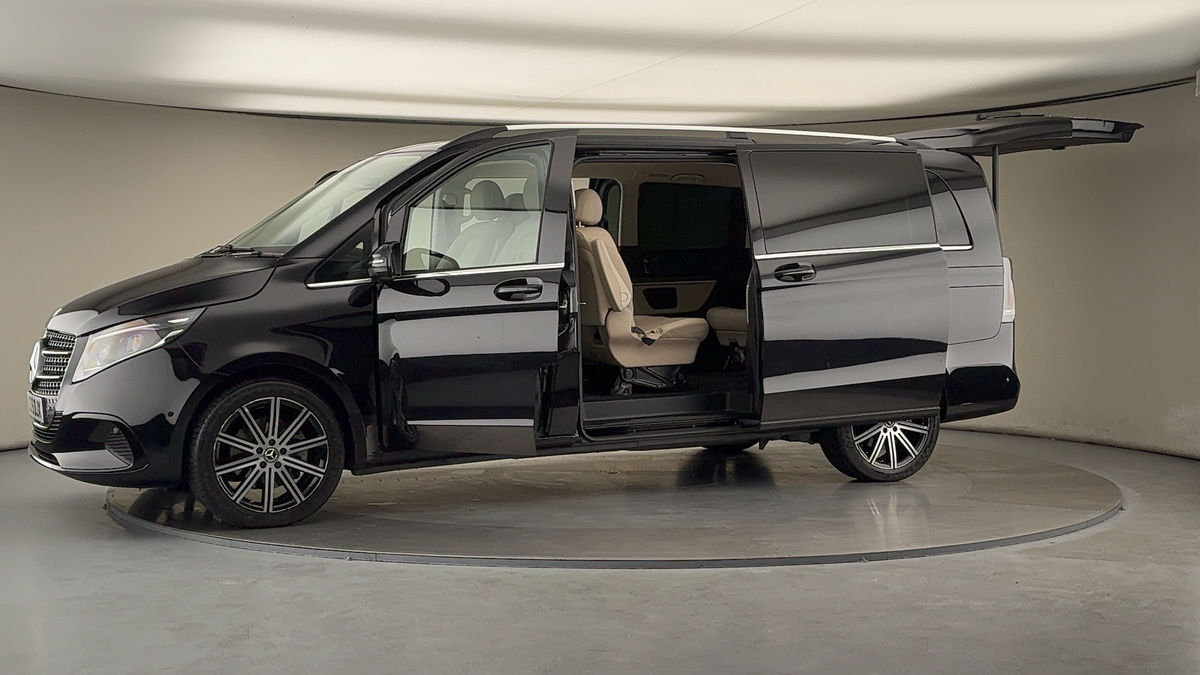 More views of Mercedes-Benz V Class