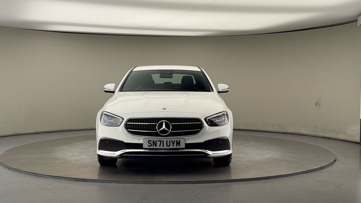 Mercedes-Benz E Class Image 3